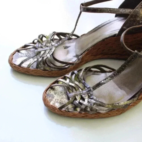 Stuart Weitzman wedges - Picture 15 of 16